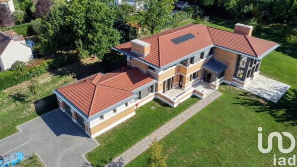 Maison à vendre 9 pièces 354 m² Magny-le-Hongre