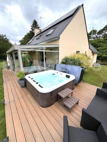 “À Rosporden, découvrez une maison familiale alliant confort moderne, calme et économies d’énergie –