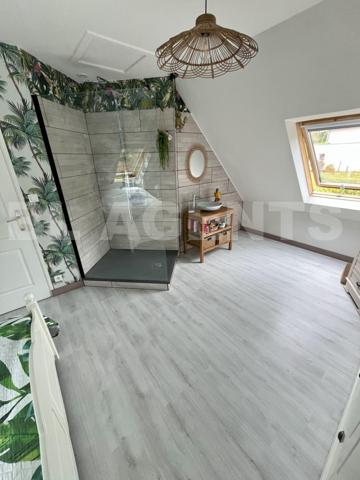 “À Rosporden, découvrez une maison familiale alliant confort moderne, calme et économies d’énergie –