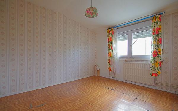 Maison à vendre    5 pièces •  Roye