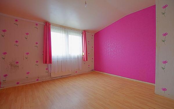 Maison à vendre    5 pièces •  Roye