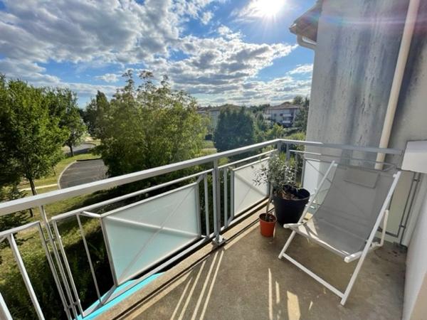 Beau T3 avec balcon en résidence !