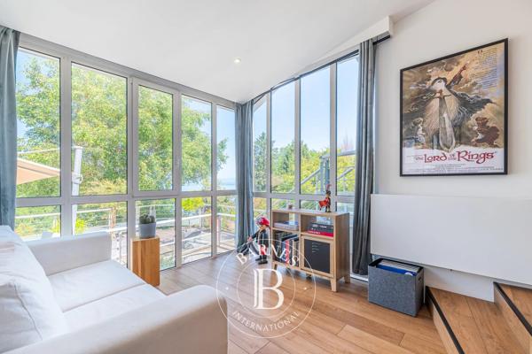 Évian-les-Bains, Maison 3 Chambres -  267 m² à vendre