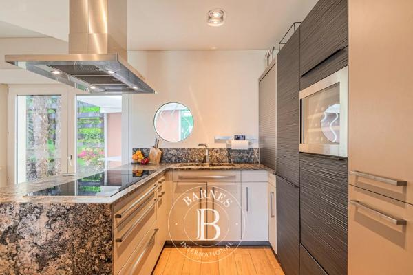 Évian-les-Bains, Maison 3 Chambres -  267 m² à vendre