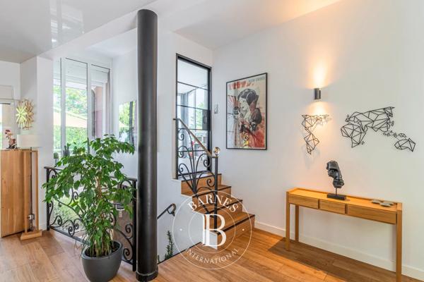 Évian-les-Bains, Maison 3 Chambres -  267 m² à vendre