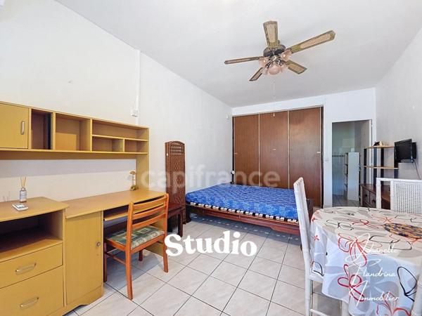 Propriété rare avec maison + 3 logements indépendants – 1850 m² constructible – Basse-Terre centre