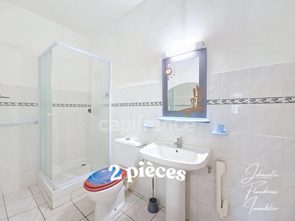 Propriété rare avec maison + 3 logements indépendants – 1850 m² constructible – Basse-Terre centre