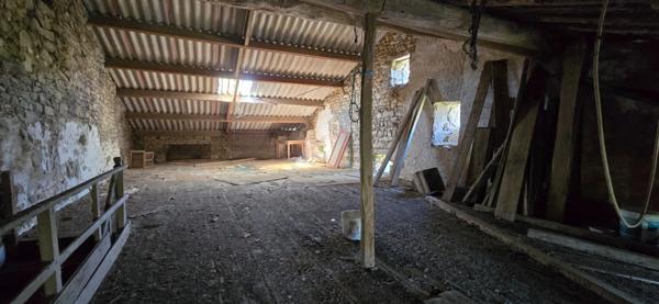 Maison à vendre 4 pièces SAINT SORNIN LEULAC (87)