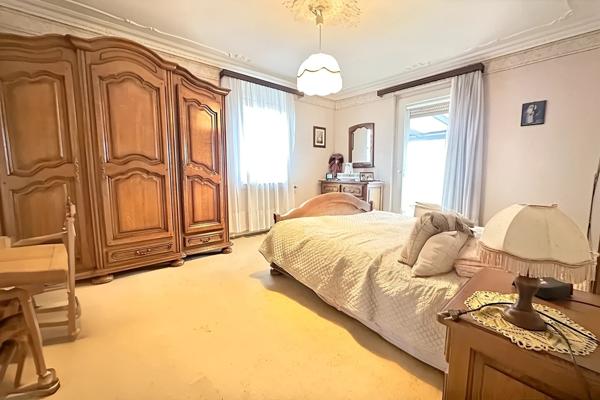 Maison familiale à rénover et terrain constructible