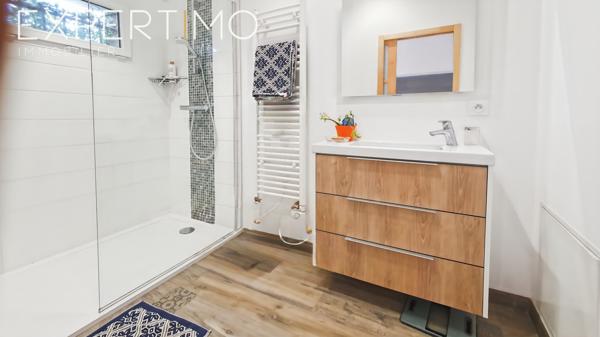 Houdan (78550) Houdan, maison familiale 5 chambres dont une en bas