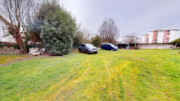 Maison Nevers 9 pièce(s) 223 m2