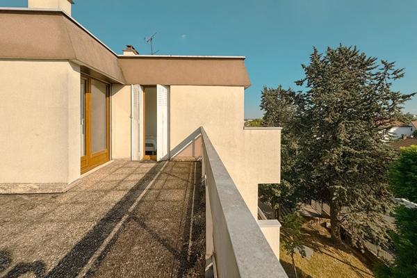 Appartement Rosny Sous Bois 1 pièce(s) 25 m2