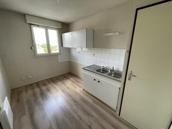 POITIERS appartement T2 47.50 m² libre