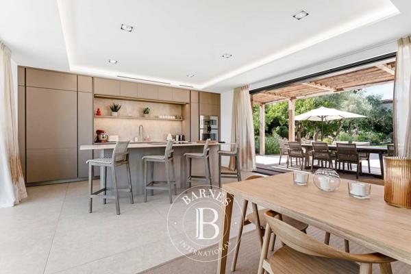 Saint-Tropez, Villa 5 Chambres -  350 m² à vendre