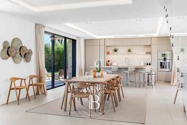 Saint-Tropez, Villa 5 Chambres -  350 m² à vendre