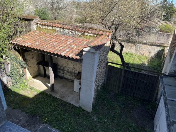 Immeuble à vendre |  Le Dorat |  444 m²