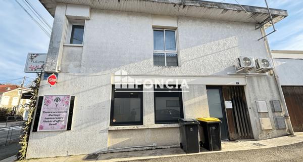 À vendre Local commercial 68 m² - Mont-de-marsan 40000