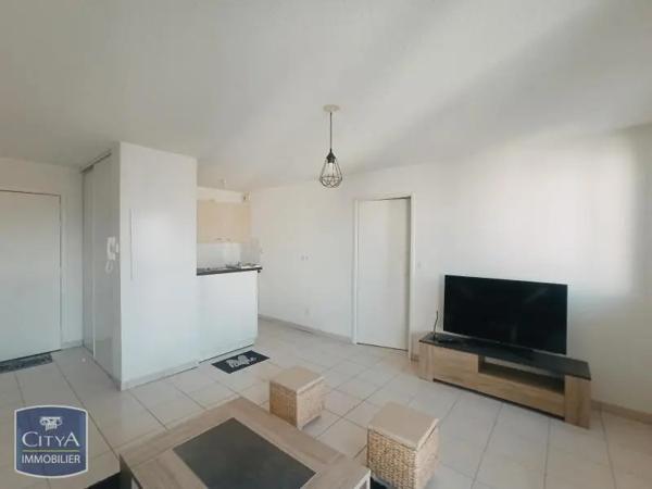 Appartement à louer 2 pièces 42.18m² Clermont-Ferrand (63000)