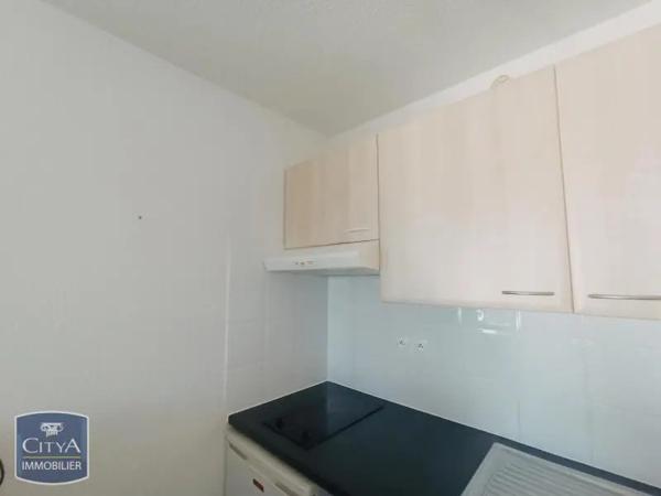 Appartement à louer 2 pièces 42.18m² Clermont-Ferrand (63000)