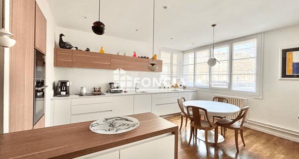 À vendre Appartement 5 pièces 92.25 m² - Reims 51100