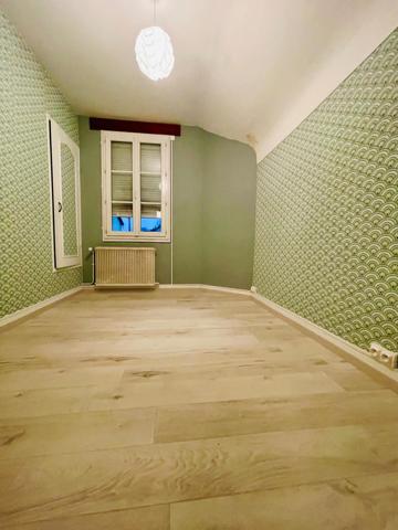 Maison de 75M2 édifié sur un terrain de 300M2