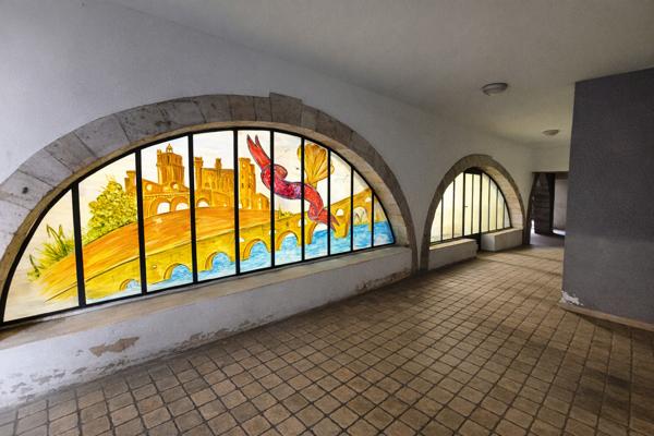 Local professionnel 50 m² + cave 40 m² - Hyper-centre Béziers