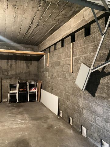 Saint-Étienne (42100) Grand garage de 15m² avec électricité + prise - secteur Centre-Deux