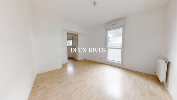 T3 de 65m2 avec terrasse et garage fermé dans résidence de 2015