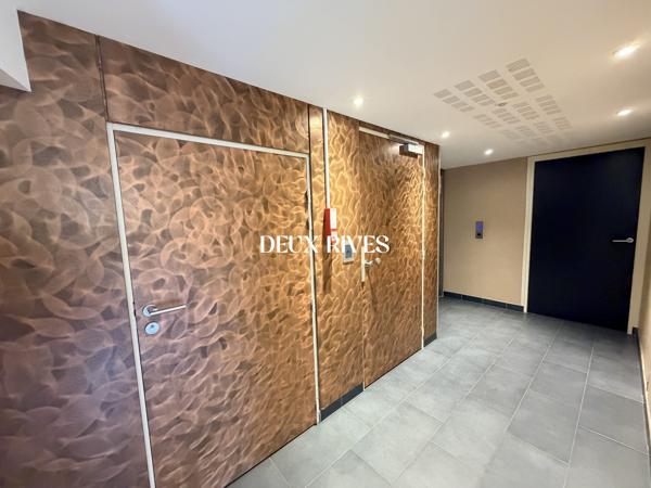 T3 de 65m2 avec terrasse et garage fermé dans résidence de 2015
