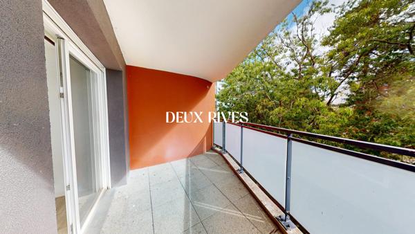 T3 de 65m2 avec terrasse et garage fermé dans résidence de 2015