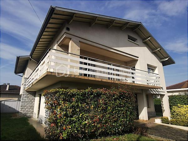 Maison traditionnelle de 205 m²