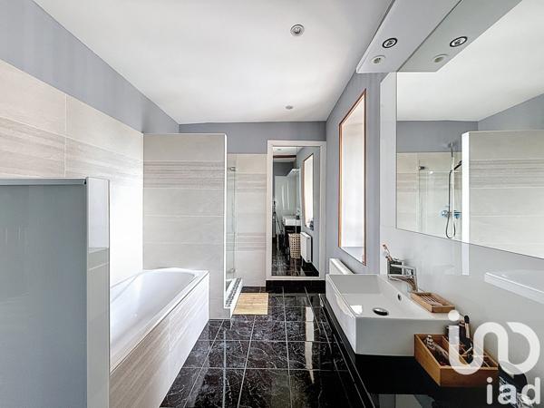 Maison à vendre 5 pièces 120 m² Saint-Georges-sur-Baulche