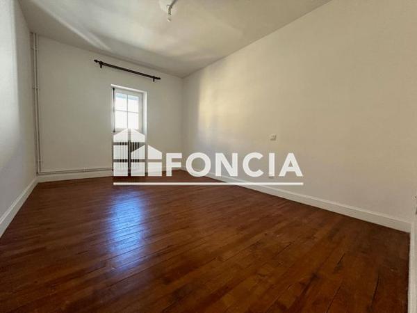 Location Appartement 2 pièces 40 m² - 40 BIS RUE DE VERDUN Carcassonne 11000