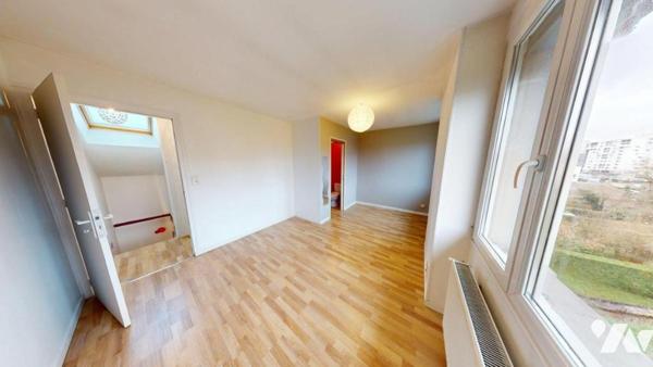 Maison T5 BD D'HAUSSONVILLE avec garage jardin et veranda