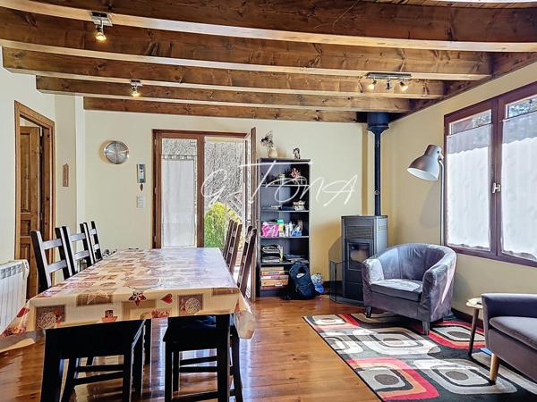 Maison familiale 4 chambres – Calme, proche centre, cadre privilégié
