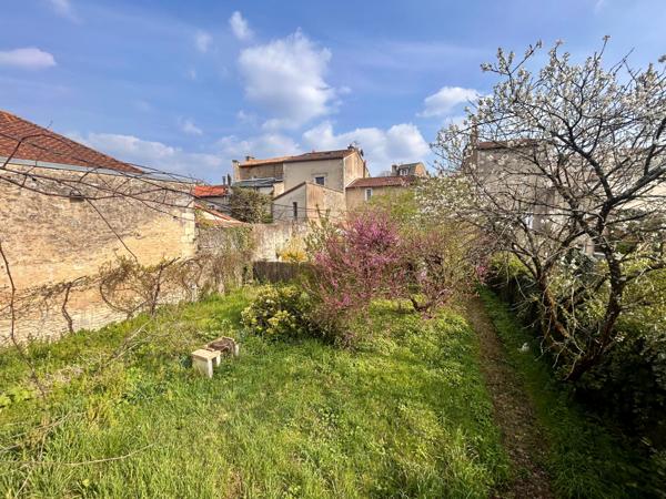 MAISON TYPE 6 - POITIERS CENTRE VILLE Poitiers (86000)