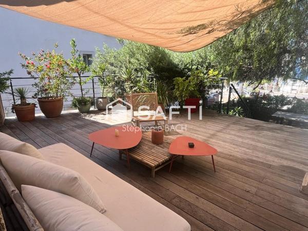 Élégance et Horizon Bleu au Cœur des Lecques