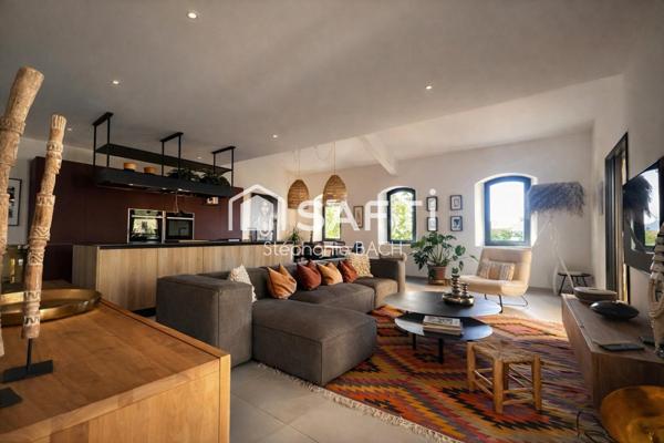 Élégance et Horizon Bleu au Cœur des Lecques