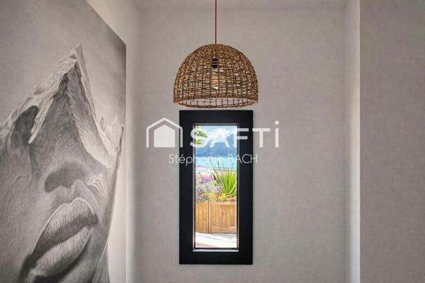 Élégance et Horizon Bleu au Cœur des Lecques