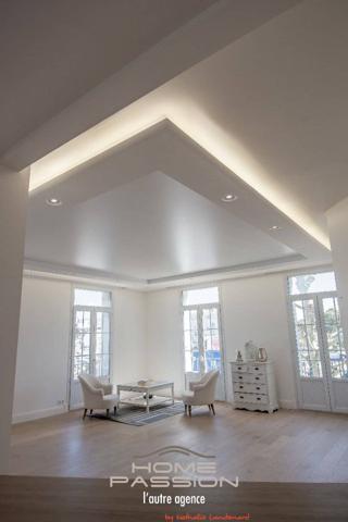 ROYAN HYPER CENTRE  SUPERBE APPARTEMENT ENSOLEILLE