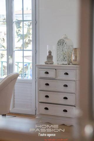 ROYAN HYPER CENTRE  SUPERBE APPARTEMENT ENSOLEILLE