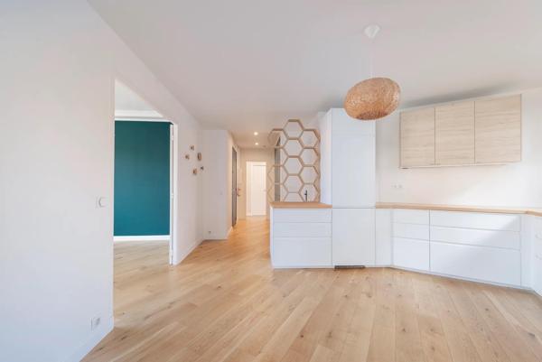 REIMS, Appartement T5 proche Cathédrale