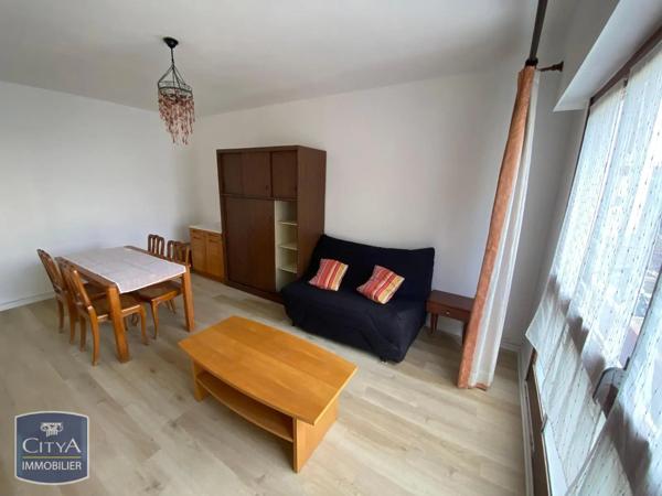 Appartement à louer 1 pièce 32.05m² Le Mans (72000)