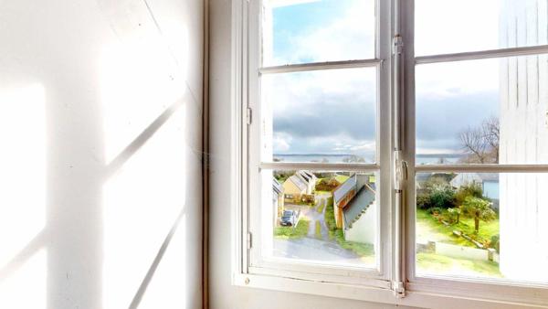 Maison avec vue mer sur ROSCANVEL (29)
