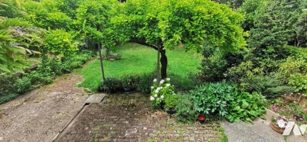 Proximité Gare d'Arras, maison de ville 173 m² avec jardin et garage