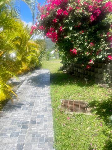 Bungalow indépendant, cadre de vie agréable