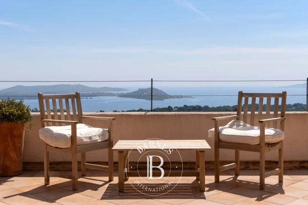 Porto-Vecchio, Villa 7 Chambres -  229 m² à vendre