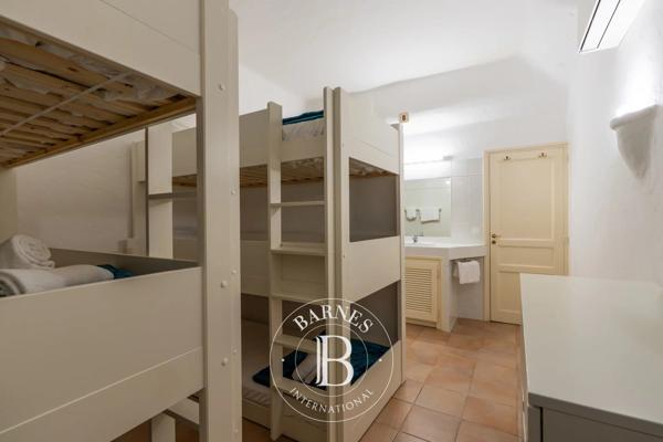 Porto-Vecchio, Villa 7 Chambres -  229 m² à vendre