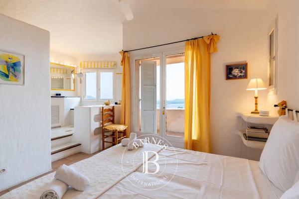 Porto-Vecchio, Villa 7 Chambres -  229 m² à vendre