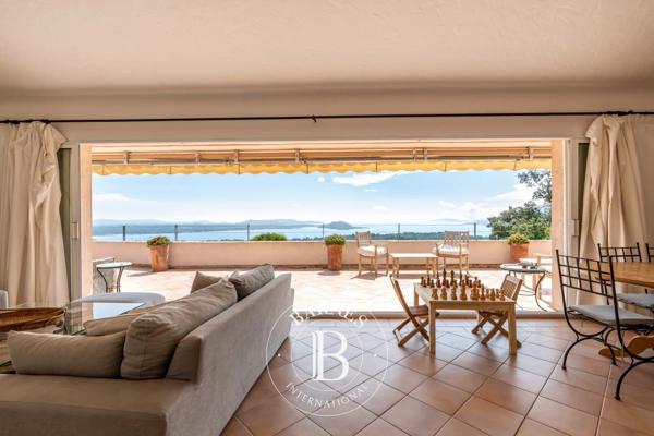 Porto-Vecchio, Villa 7 Chambres -  229 m² à vendre